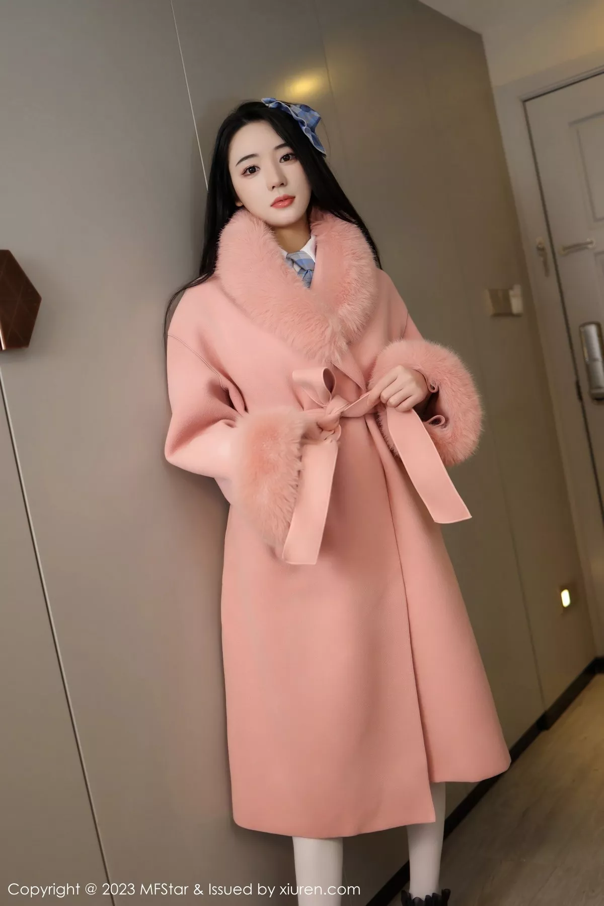 [MFStar模范学院]第591期汐汐爱吃草莓写真