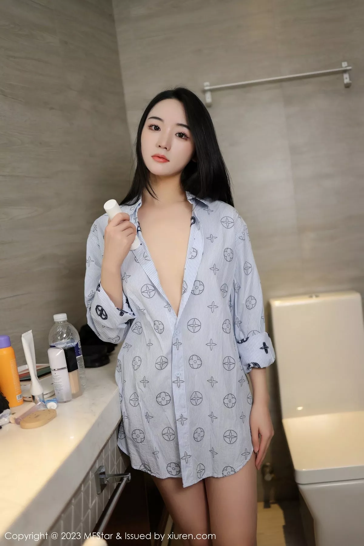 [MFStar模范学院]第595期汐汐爱吃草莓写真