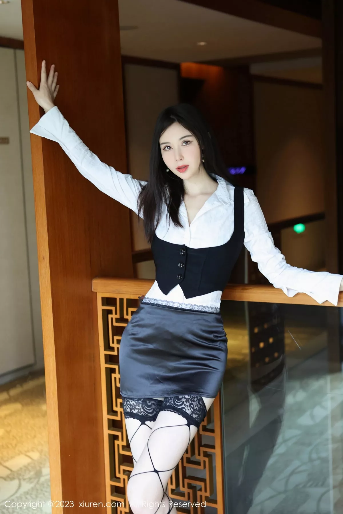 [XiuRen秀人网]第7525期曼柔写真