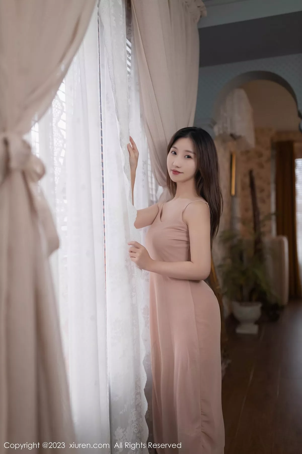 [XiuRen秀人网]第7738期杏子写真