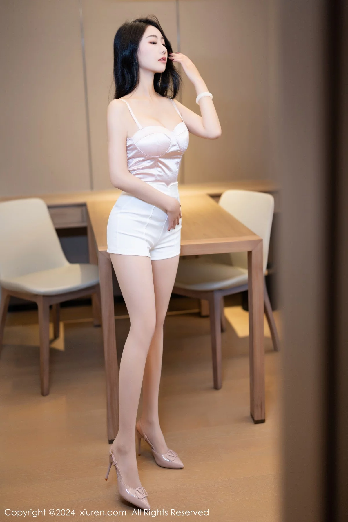 [XiuRen秀人网]第7962期苏苏阿写真