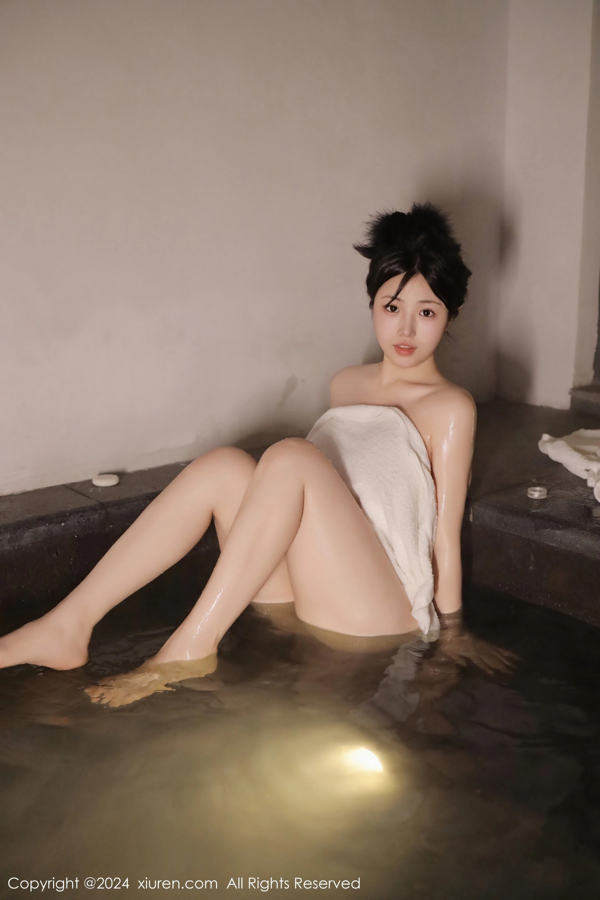 [XiuRen秀人网]第7977期陈小花写真