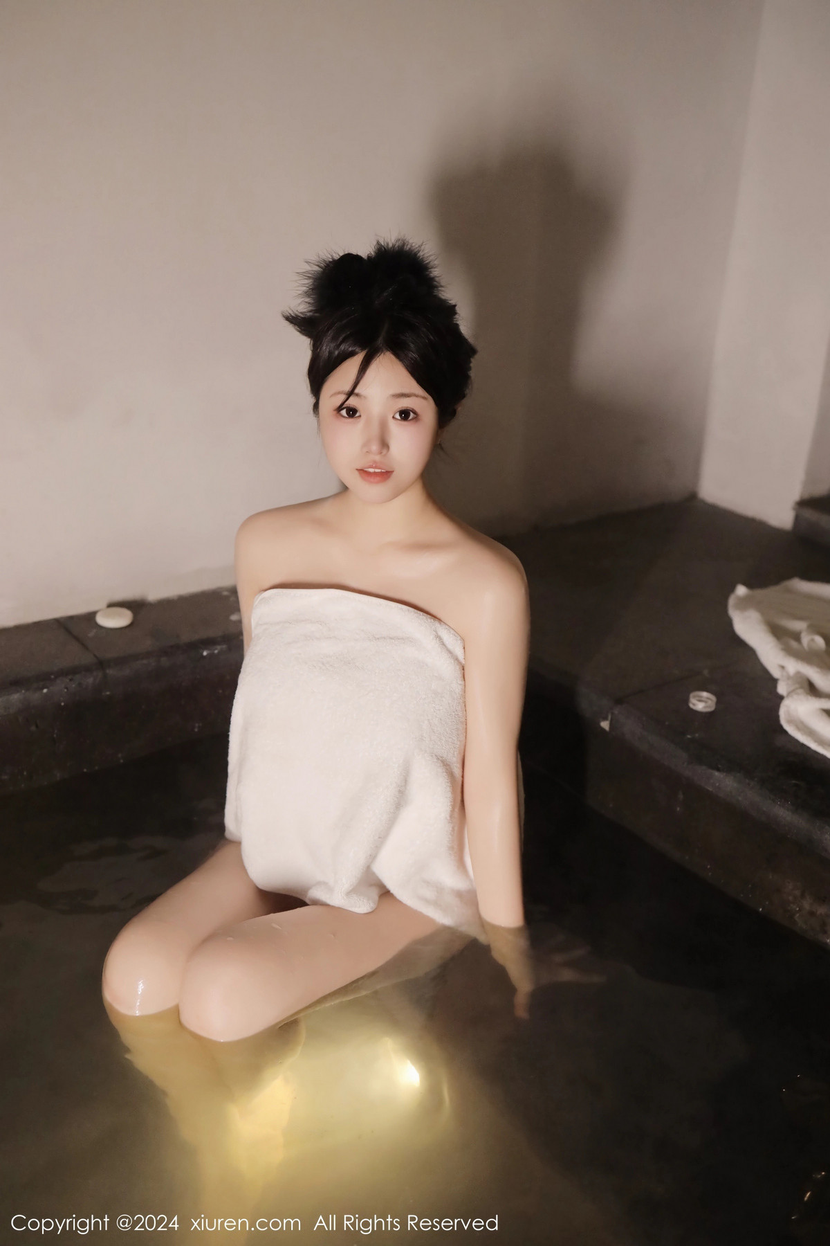 [XiuRen秀人网]第7977期陈小花写真