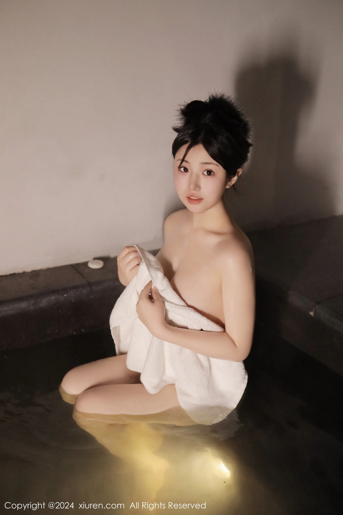[XiuRen秀人网]第7977期陈小花写真