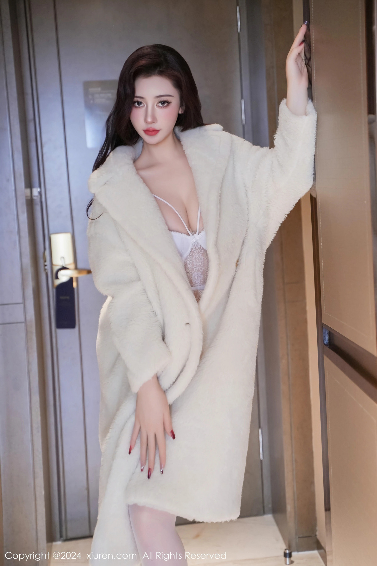 [XiuRen秀人网]第7978期蕾蕾写真