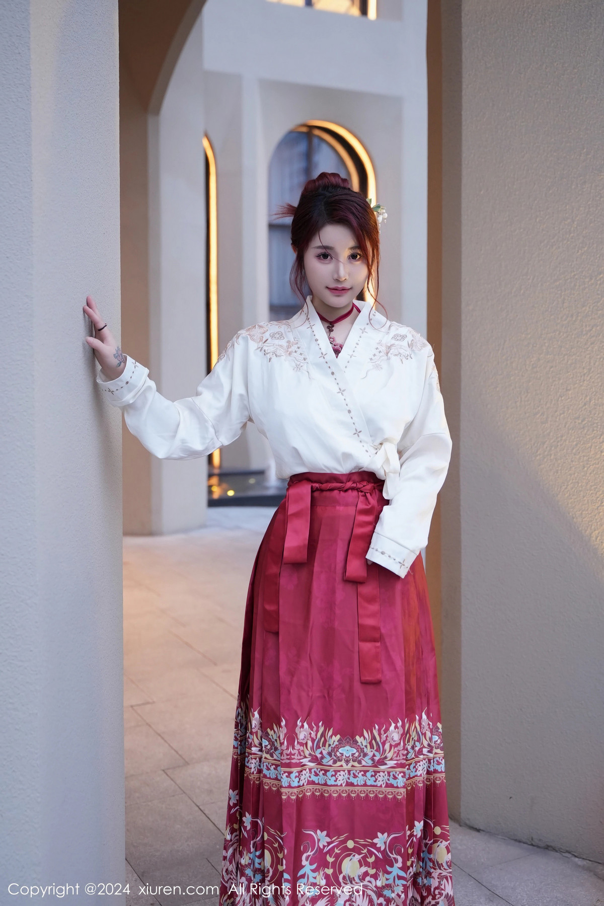 [XiuRen秀人网]第7985期美七写真