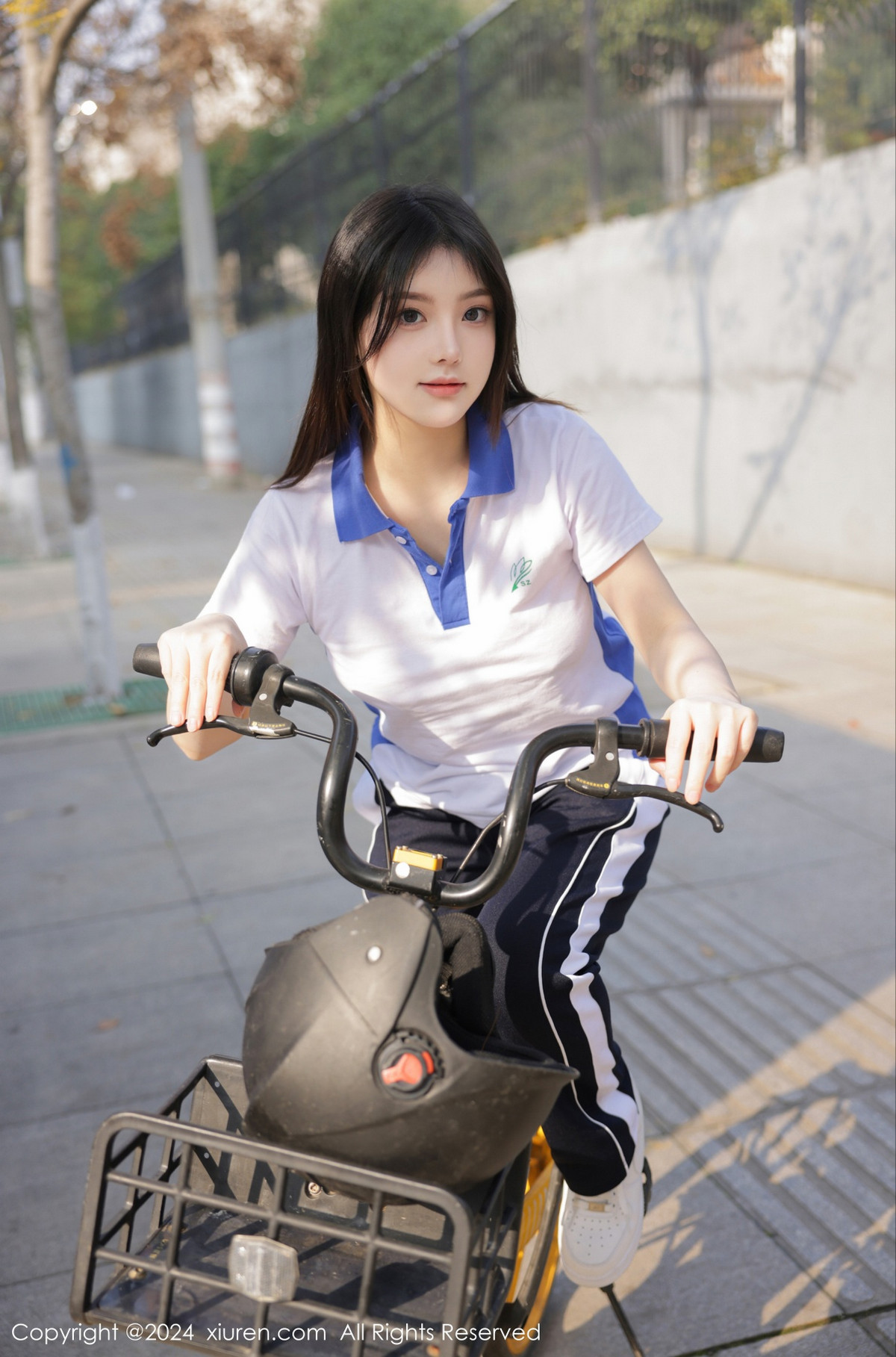 [XiuRen秀人网]第7994期豆瓣酱写真