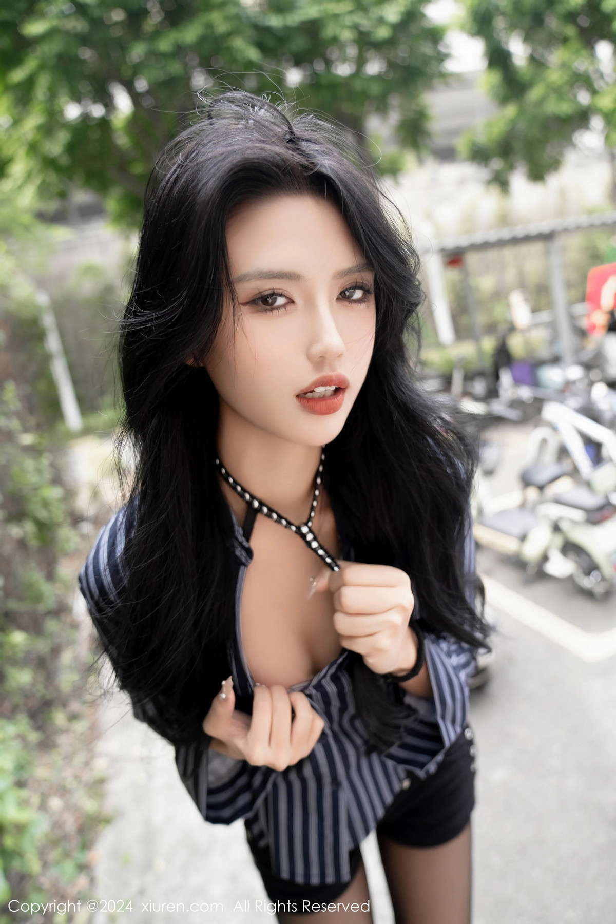 [XiuRen秀人网]第8011期浅浅写真