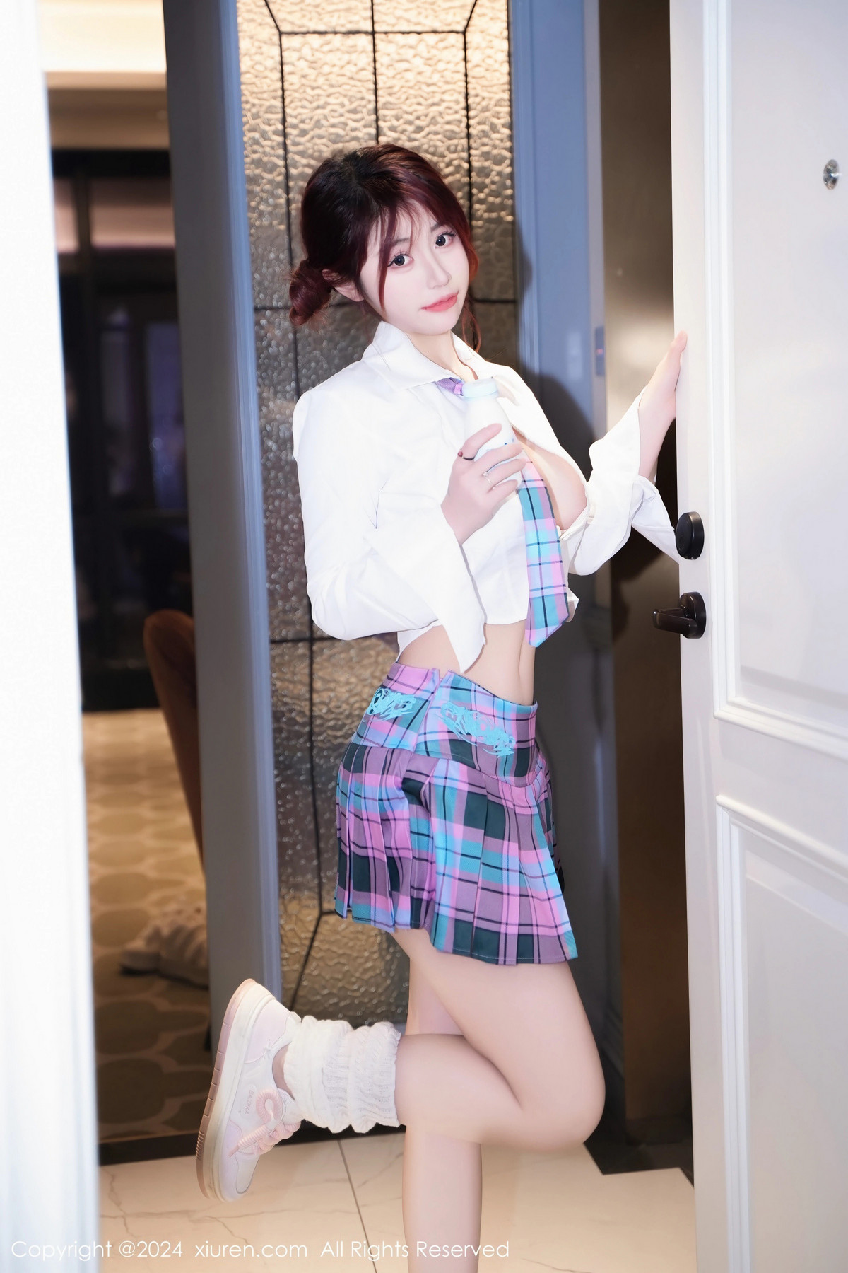 [XiuRen秀人网]第8015期美七写真