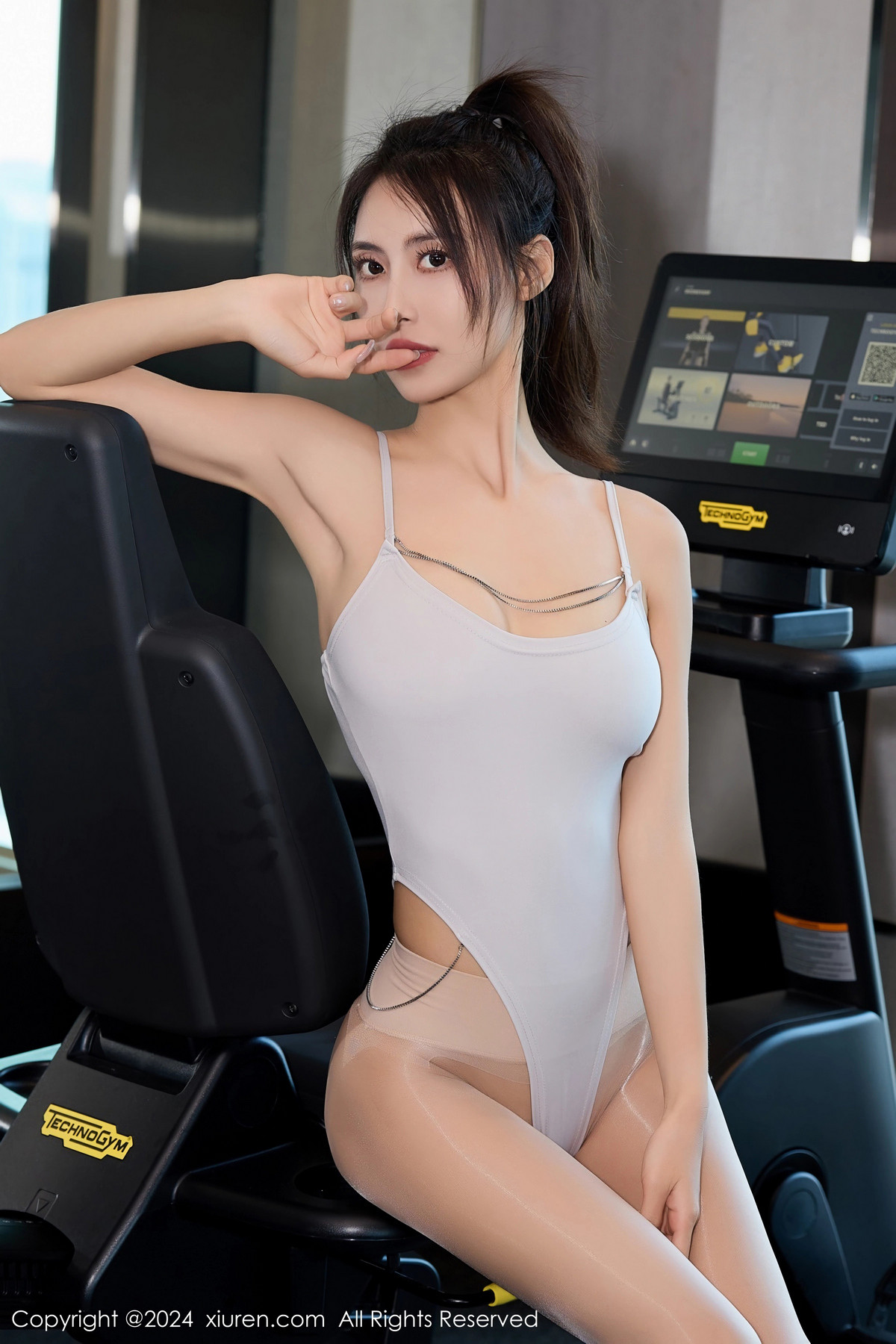 [XiuRen秀人网]第8018期Lingyu69写真