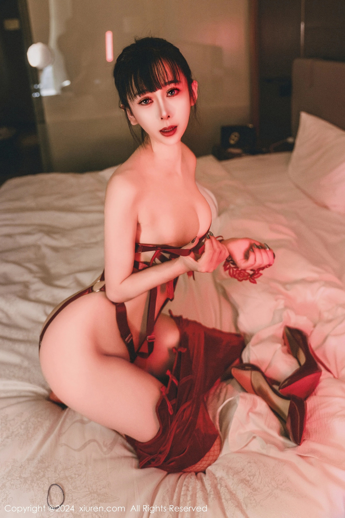 [XiuRen秀人网]第8047期宝宝甜写真