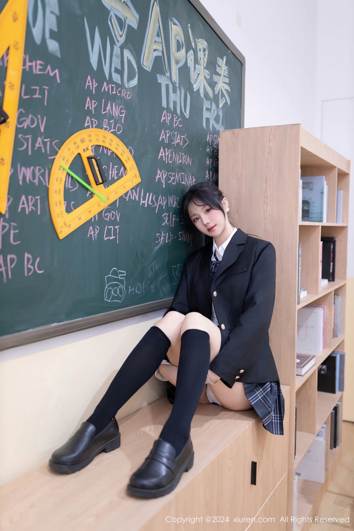 [XiuRen秀人网]第8058期幼幼写真