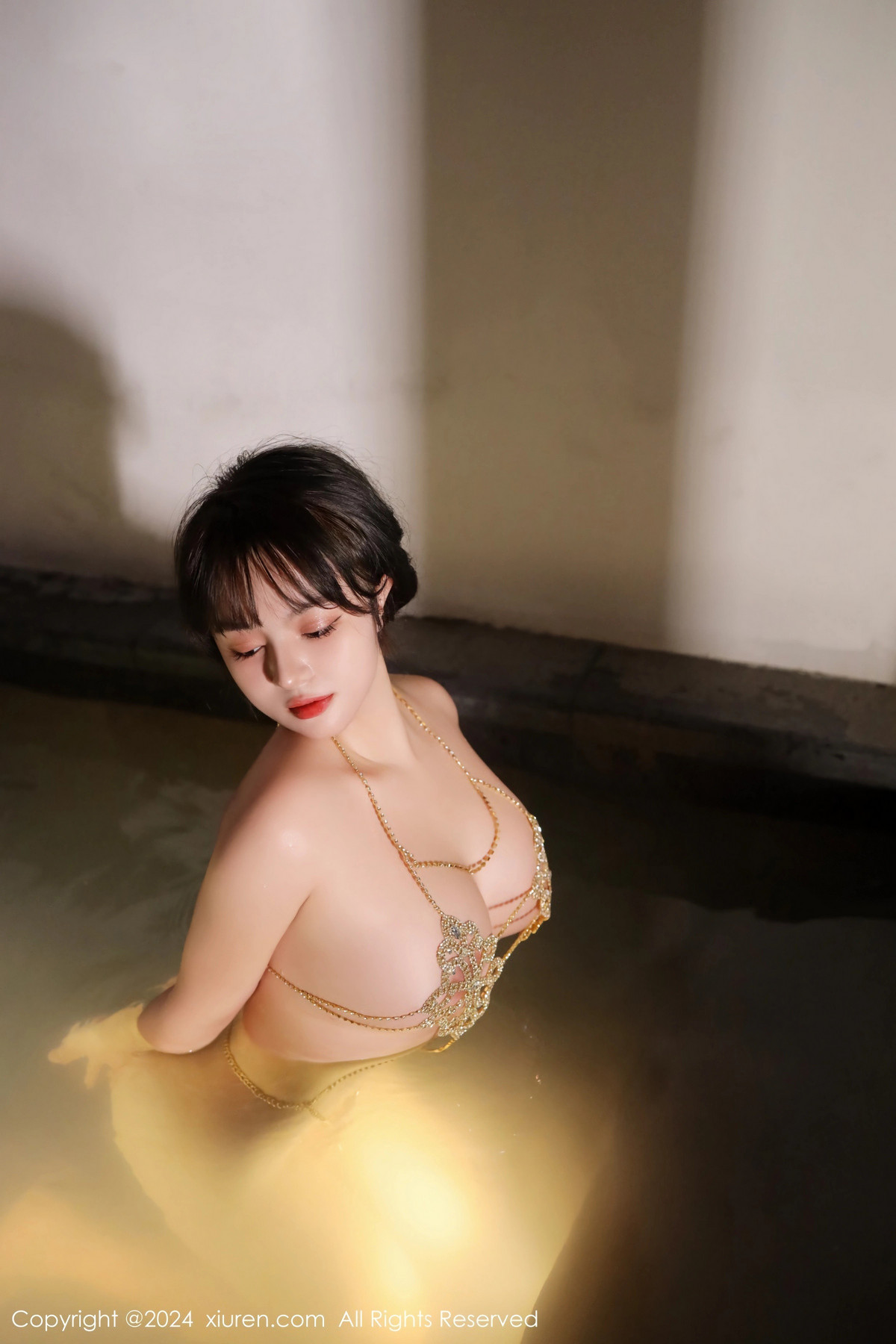 [XiuRen秀人网]第8075期沈思怡写真