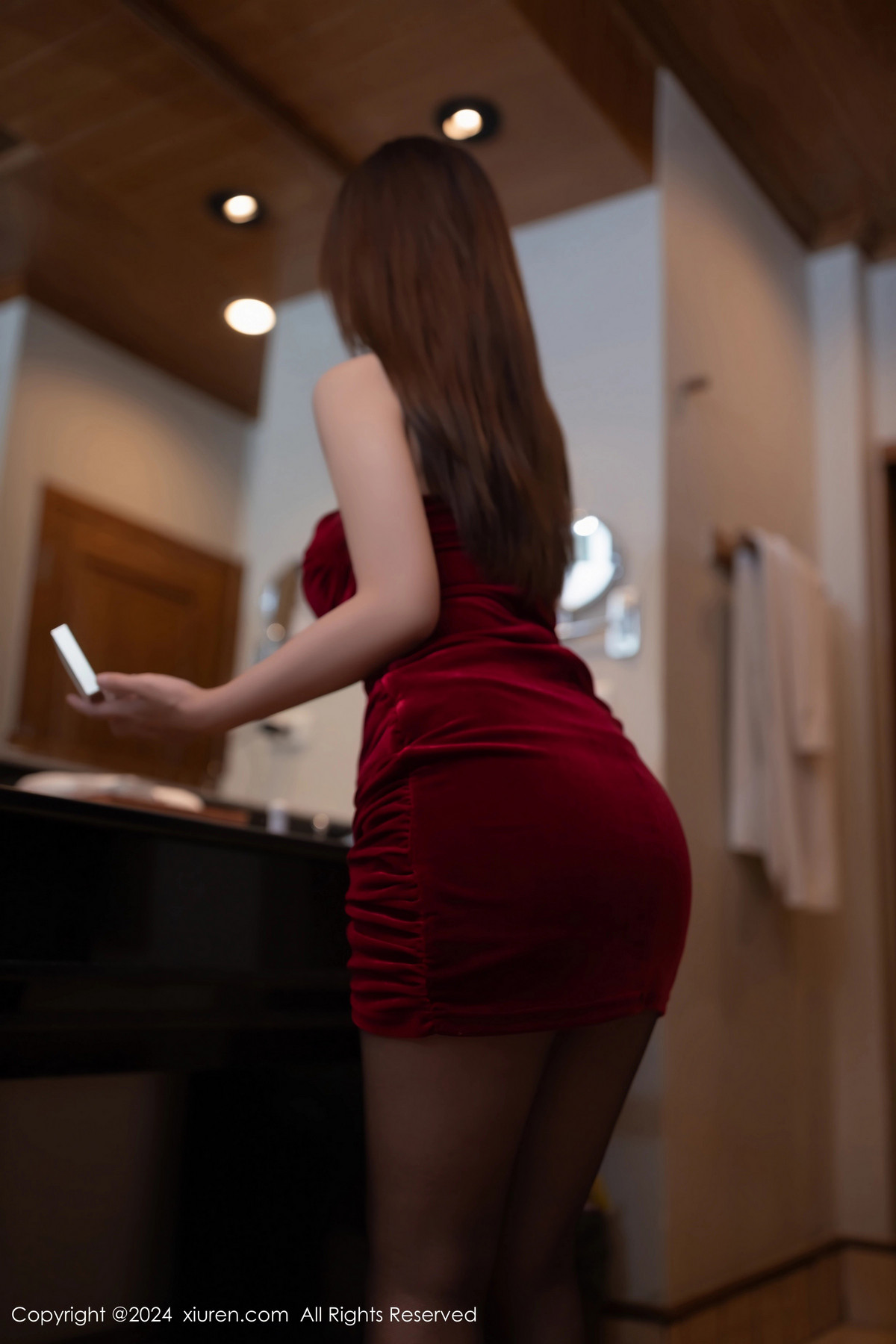 [XiuRen秀人网]第8077期杏子写真