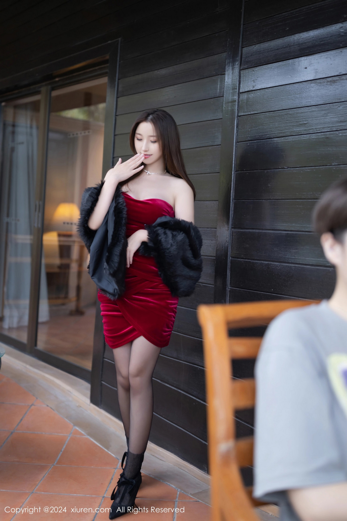 [XiuRen秀人网]第8077期杏子写真