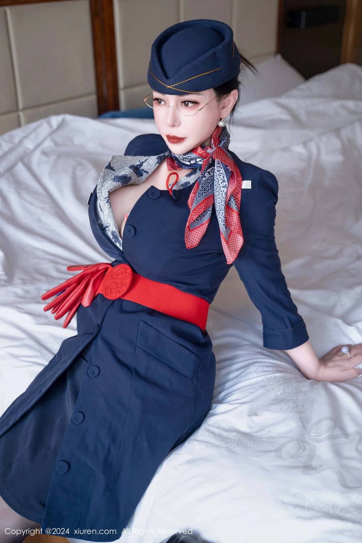 [XiuRen秀人网]第8253期悦悦姐写真