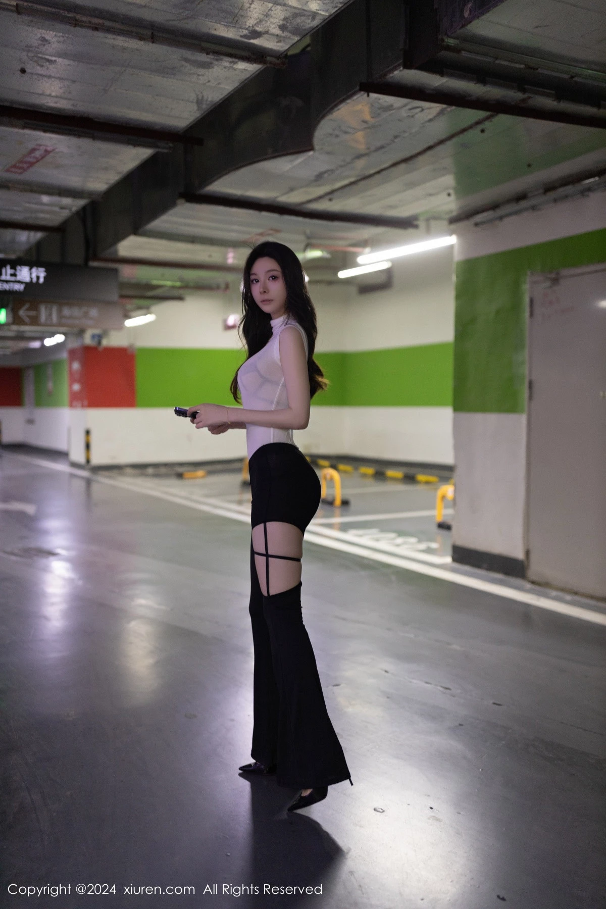 [XiuRen秀人网]第8270期小逗逗写真