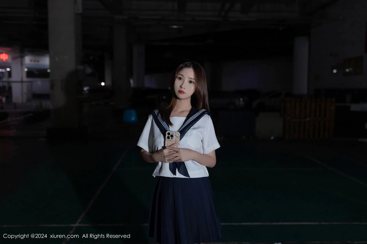 [XiuRen秀人网]第8443期杏子写真