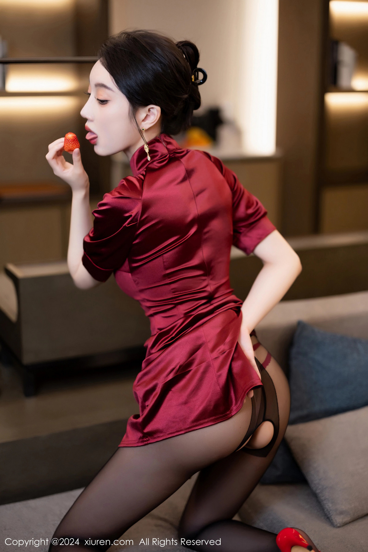 [XiuRen秀人网]第8479期玥儿玥写真