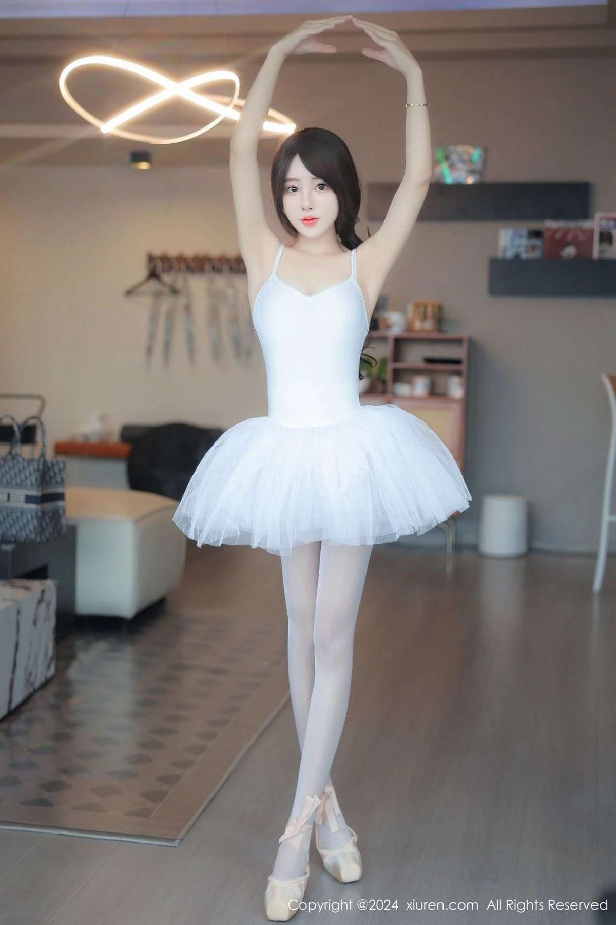 [XiuRen秀人网]第8564期桃妖夭写真