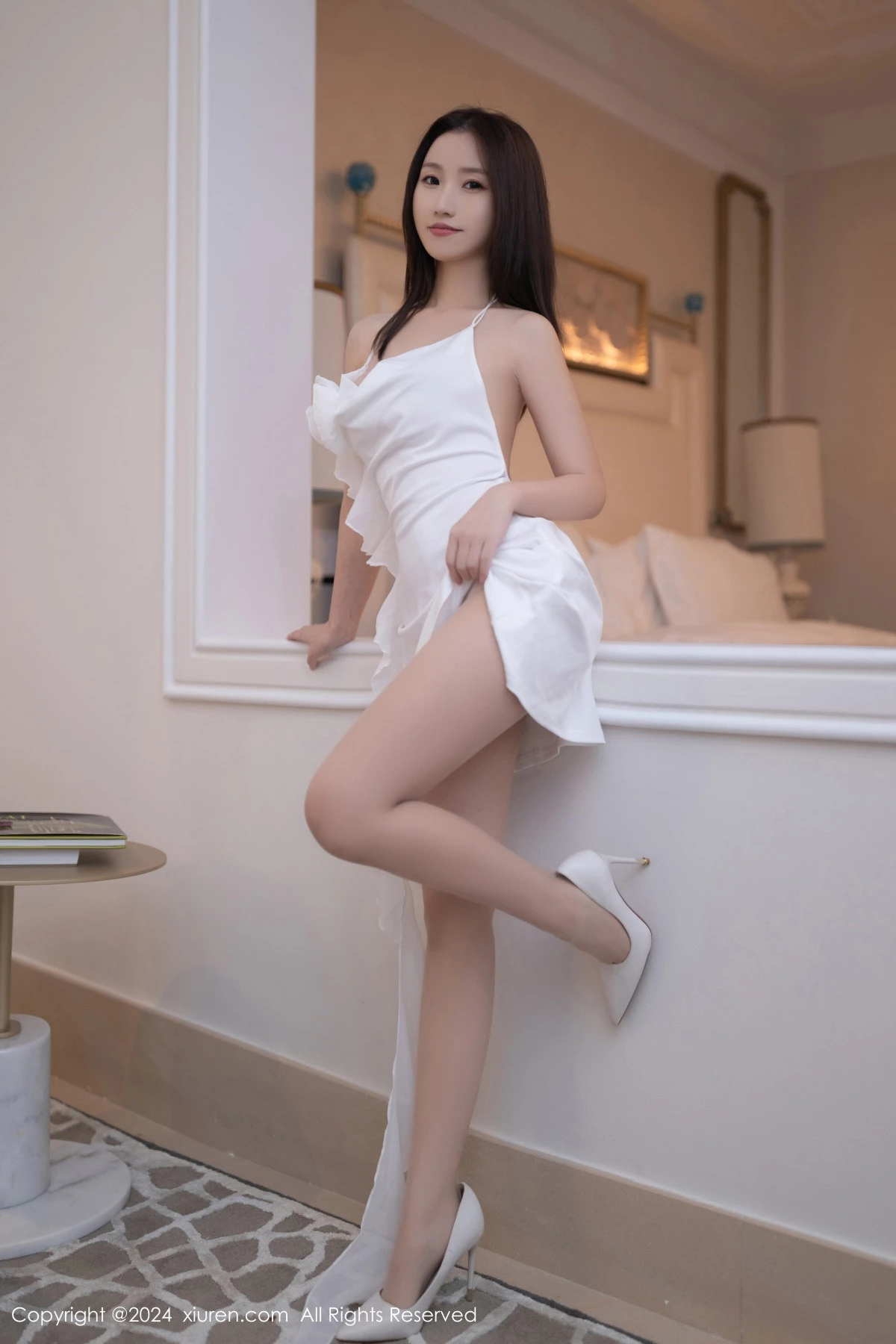 [XiuRen秀人网]第8616期杏子写真