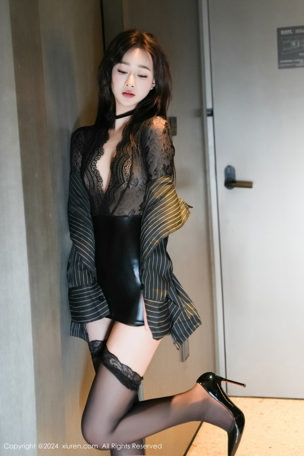 [XiuRen秀人网]第8660期软糖爱喝奶写真