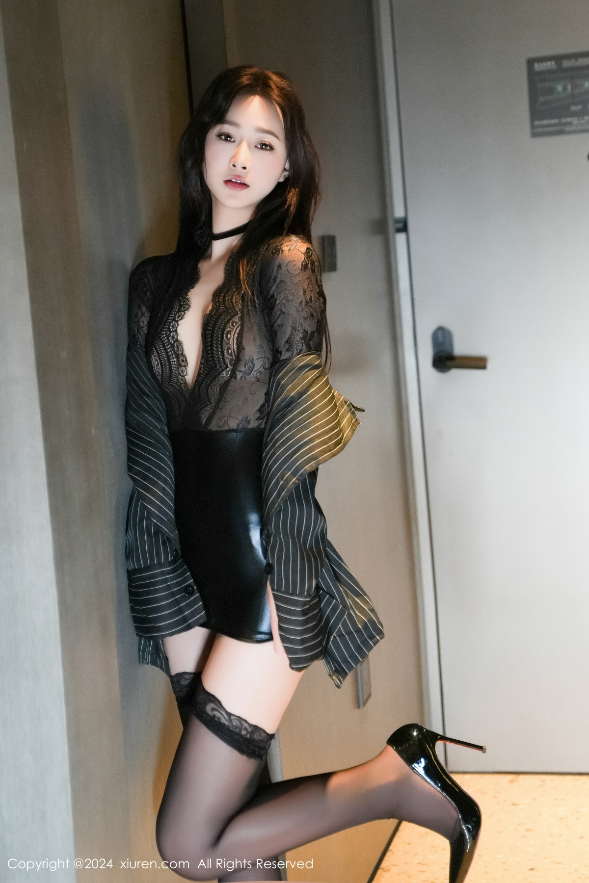 [XiuRen秀人网]第8660期软糖爱喝奶写真