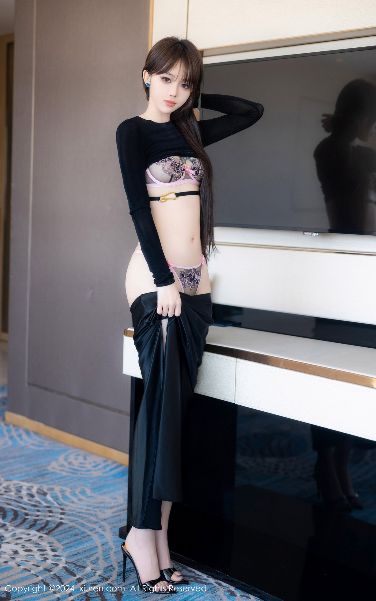 [XiuRen秀人网]第8661期奶瓶写真