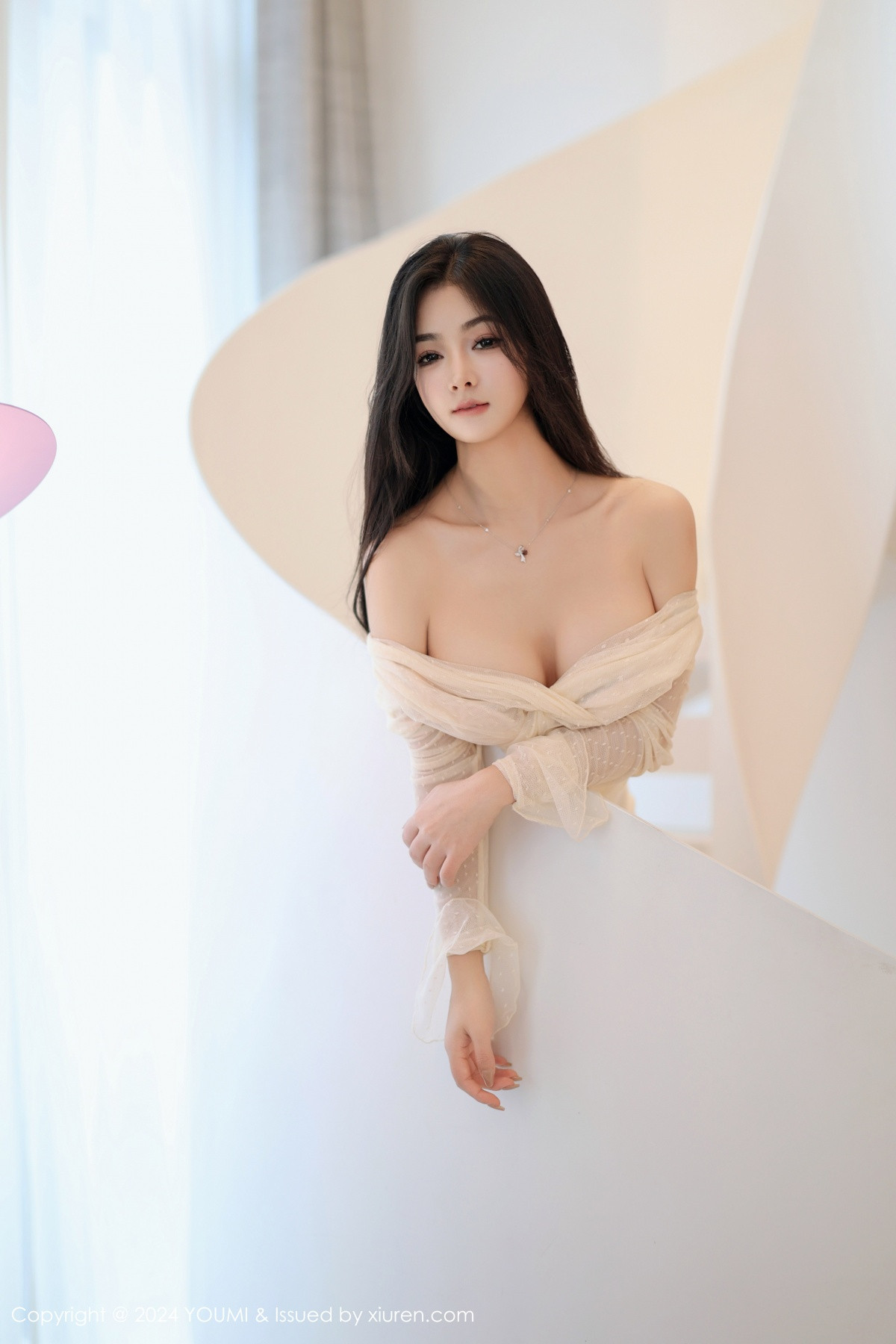 [YouMi尤蜜荟]第1072期谭小灵写真