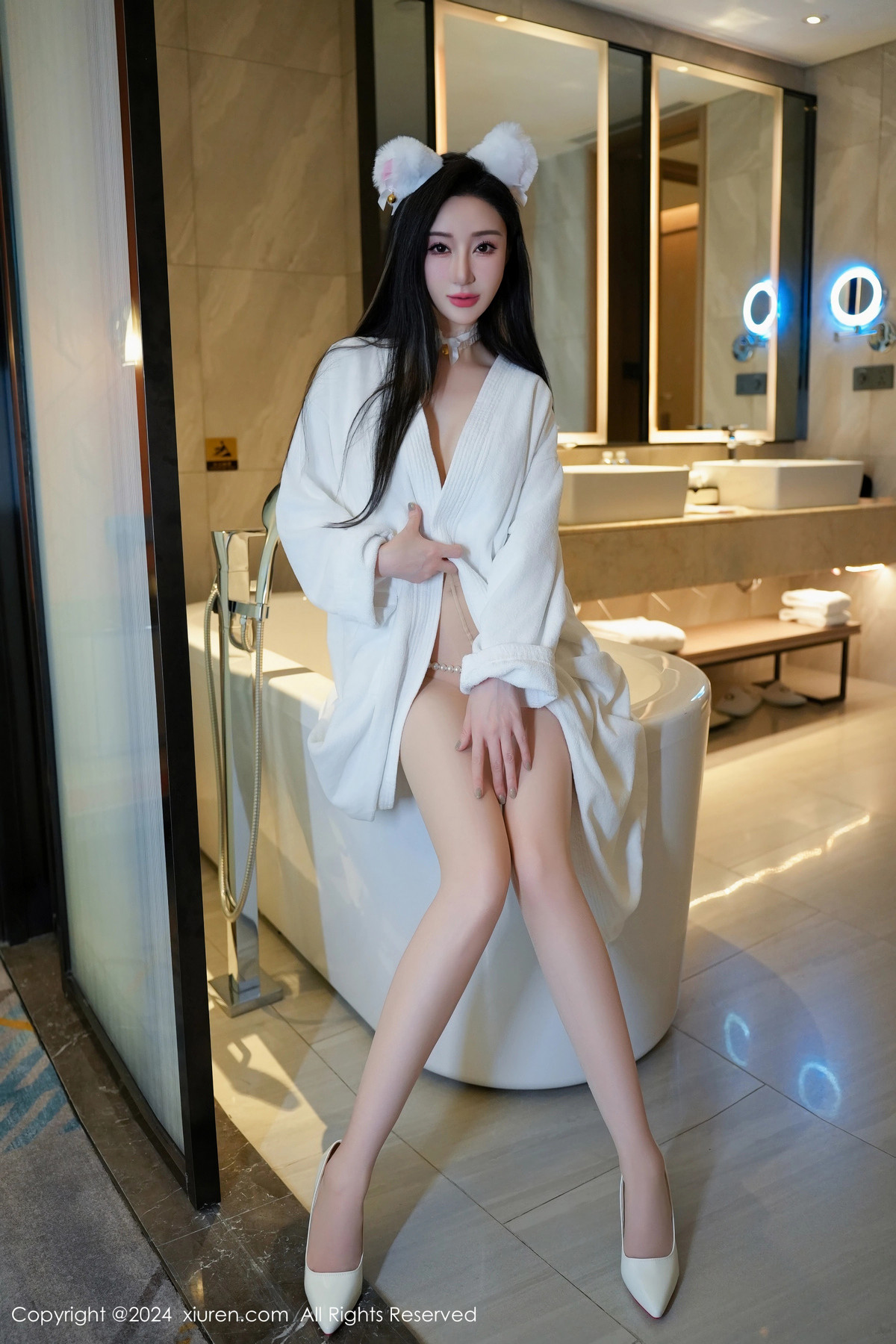 [XiuRen秀人网]第8679期田兮白写真