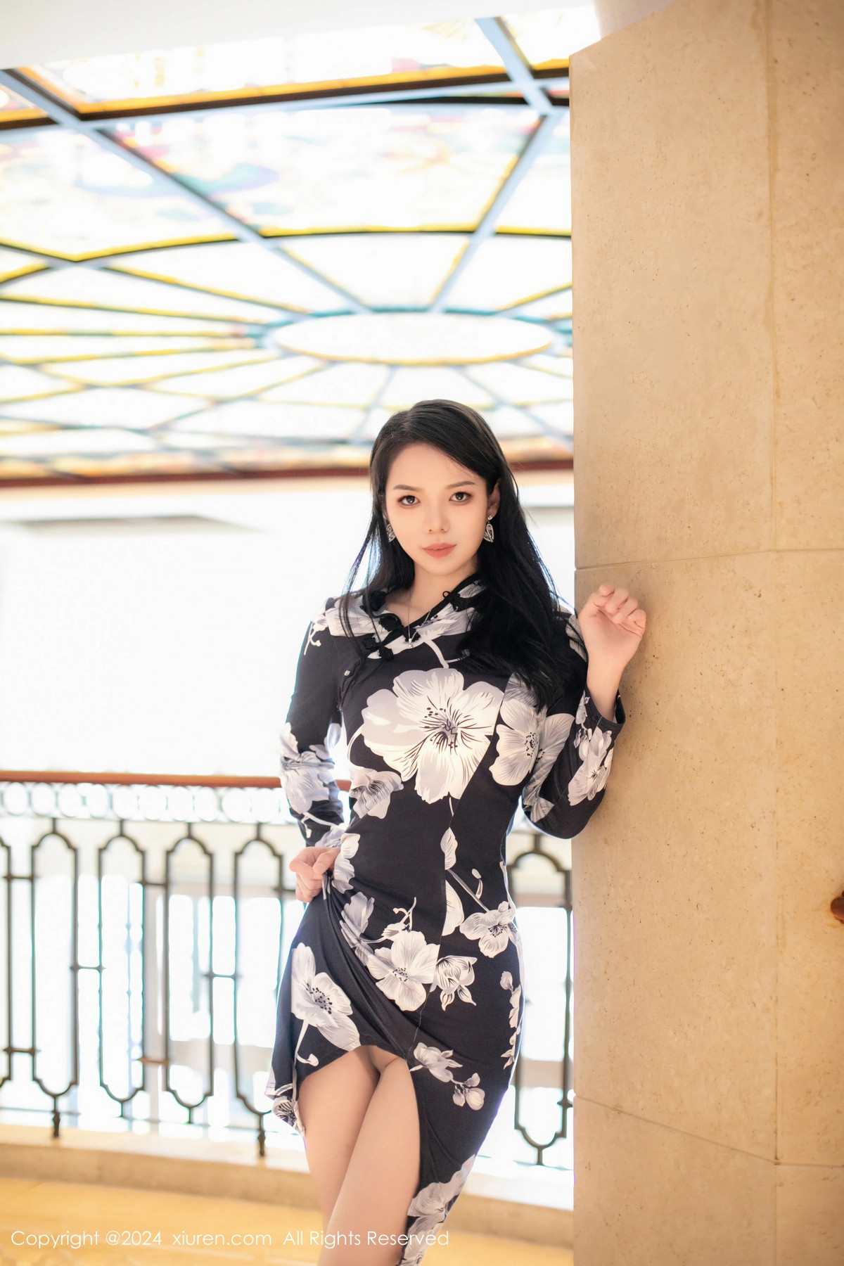 [XiuRen秀人网]第8680期大美妞儿写真
