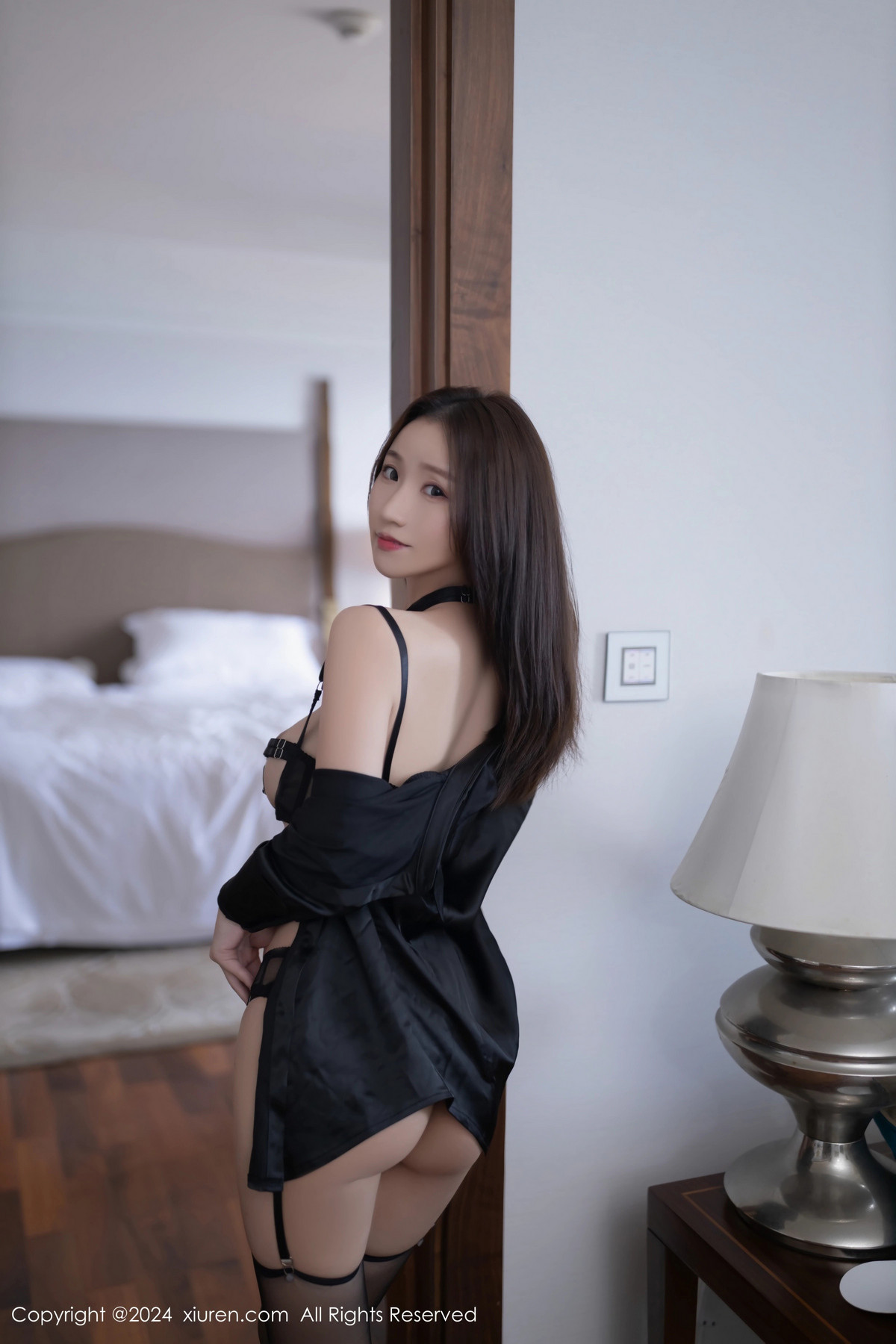 [XiuRen秀人网]第8688期杏子写真