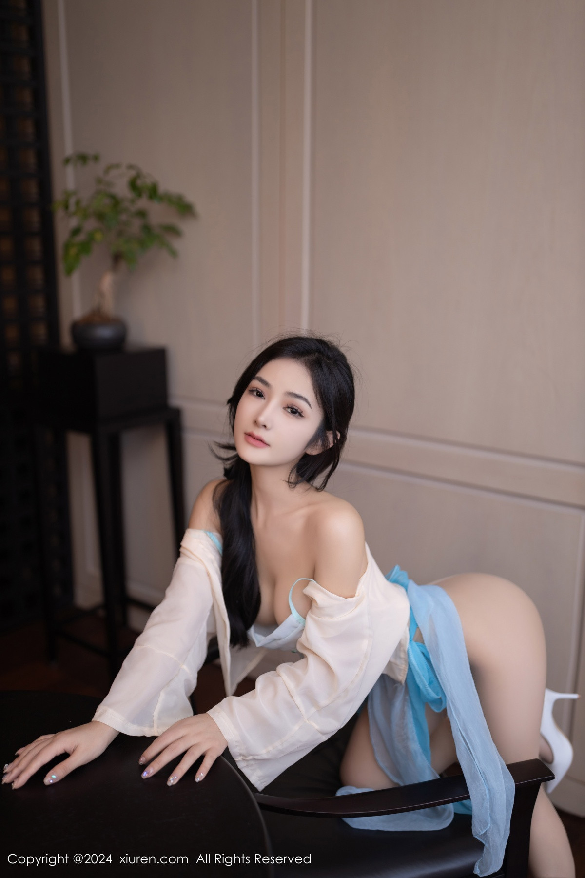 [XiuRen秀人网]第8691期谭小灵写真