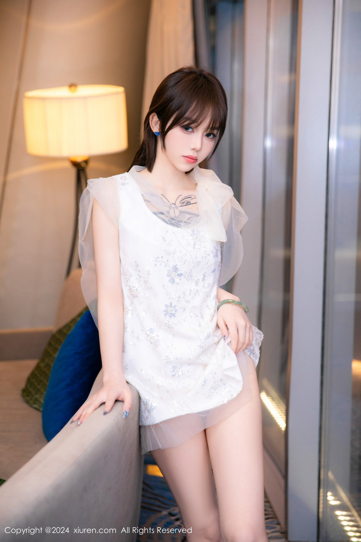 [XiuRen秀人网]第8696期奶瓶写真