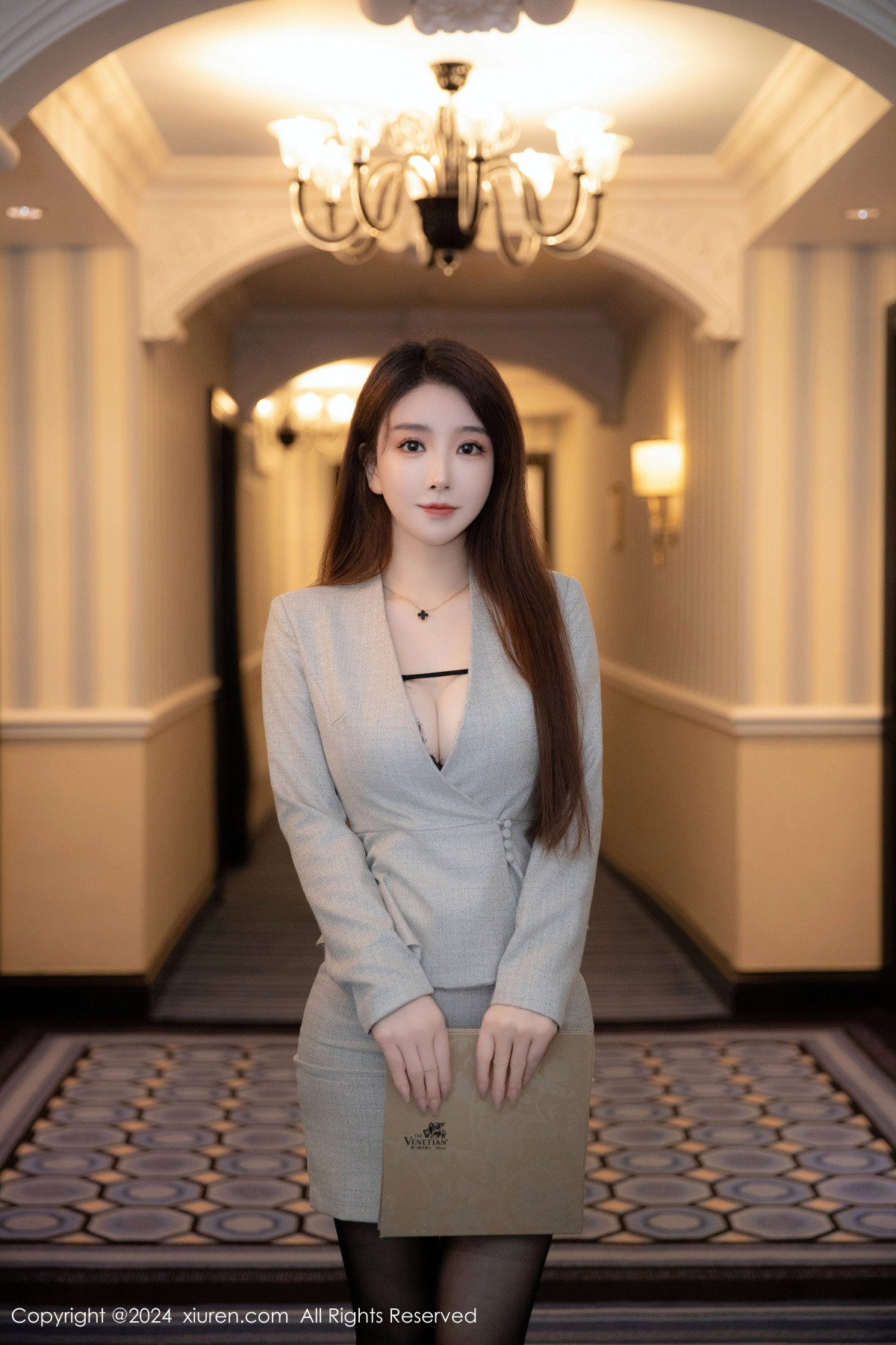 [XiuRen秀人网]第8716期雨儿酱写真