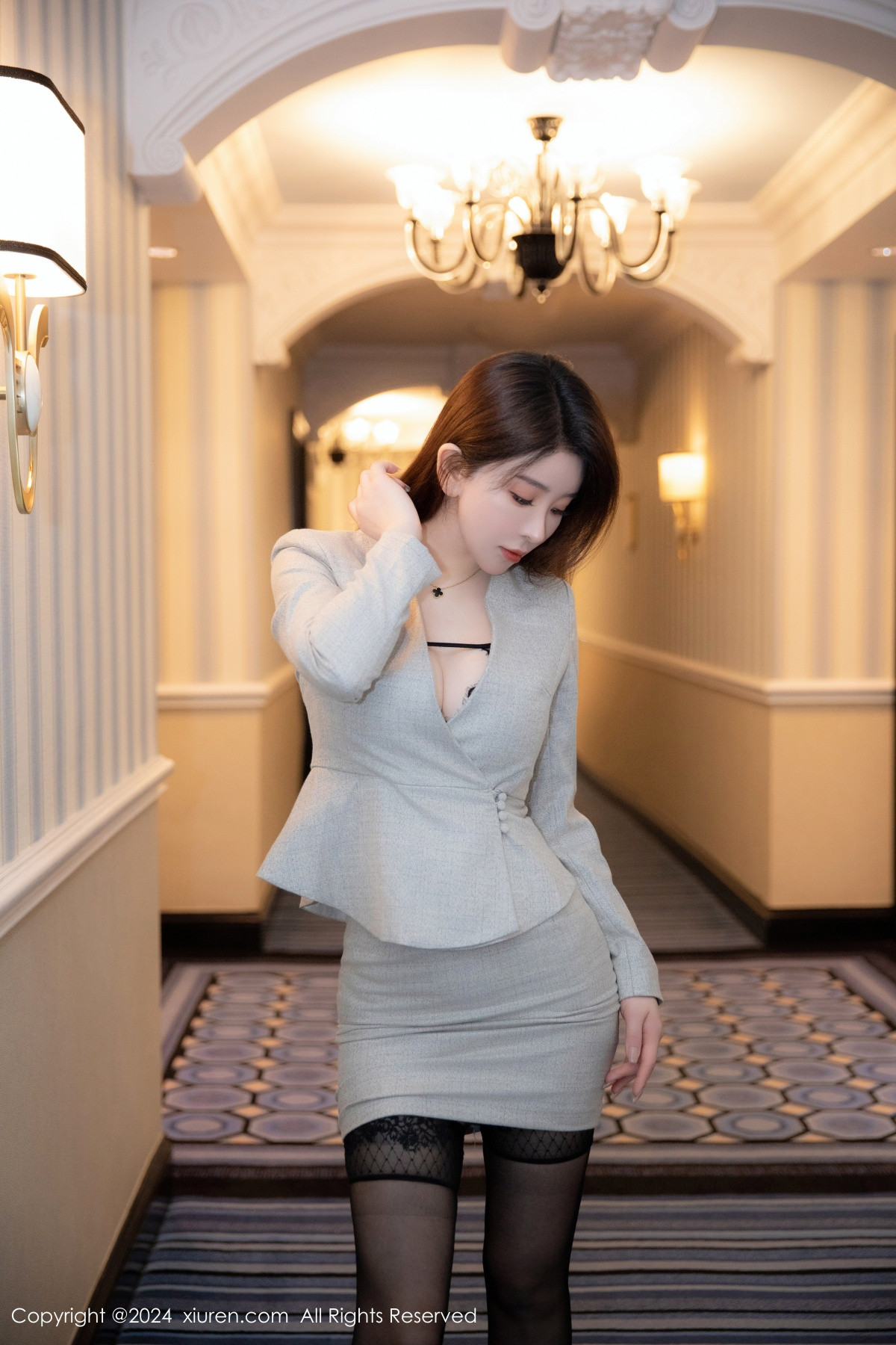 [XiuRen秀人网]第8716期雨儿酱写真