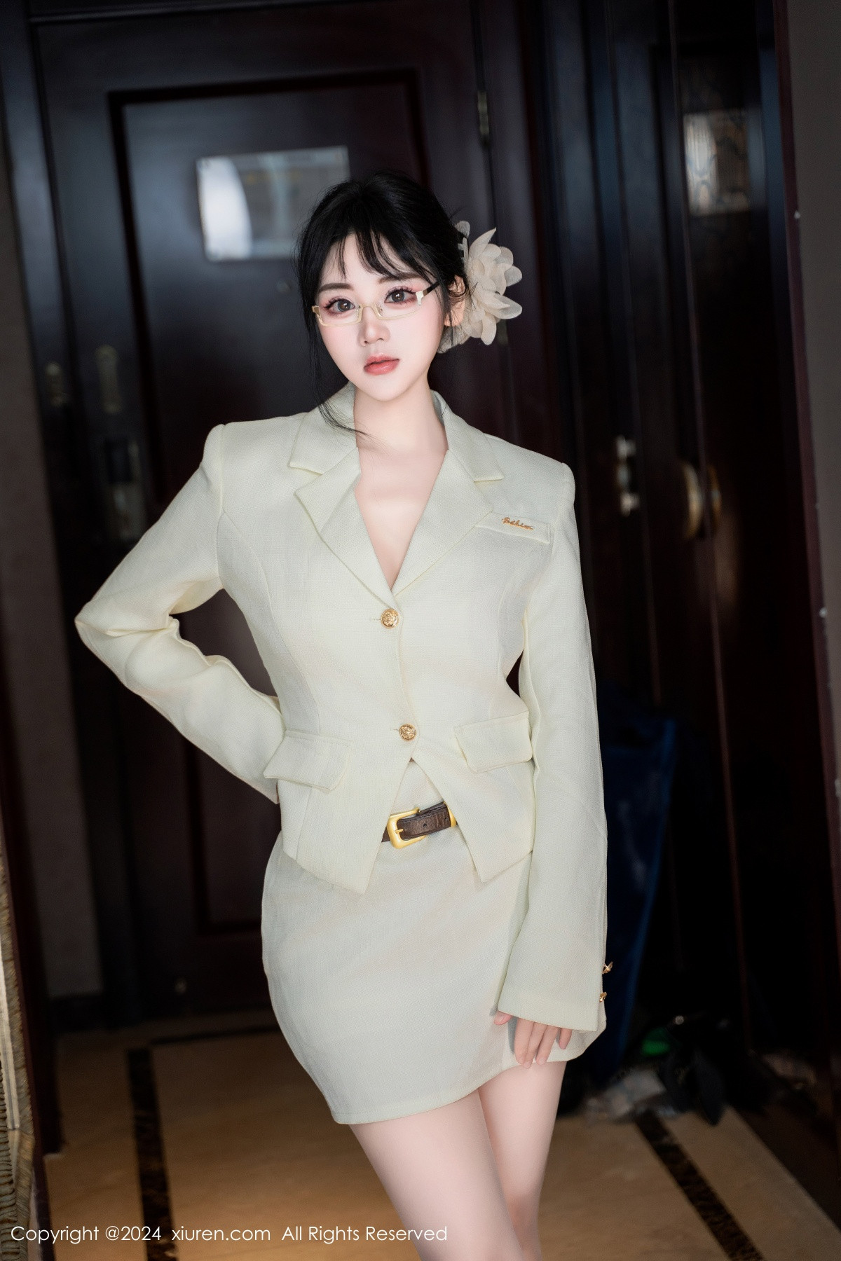 [XiuRen秀人网]第8717期汐汐爱吃草莓写真