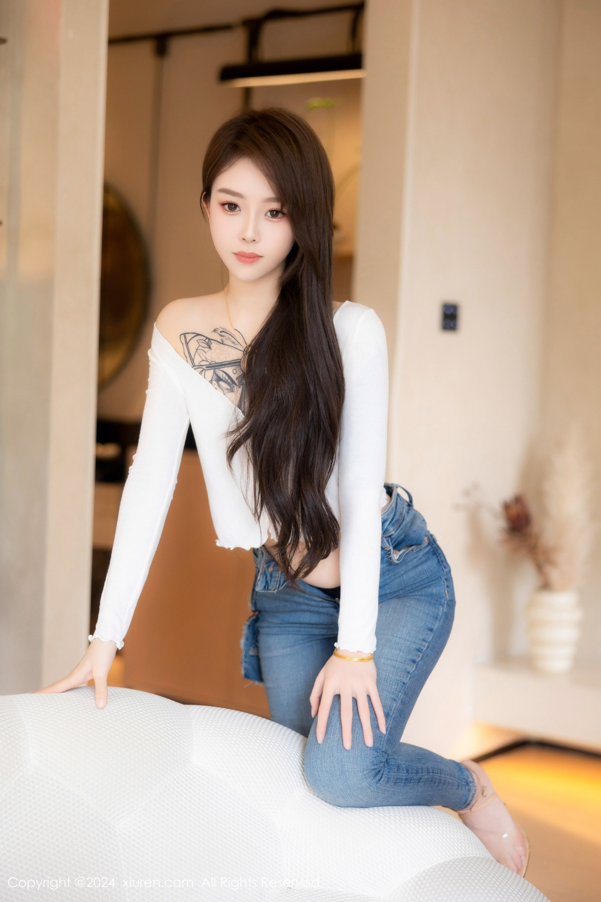 [XiuRen秀人网]第8740期奶瓶写真