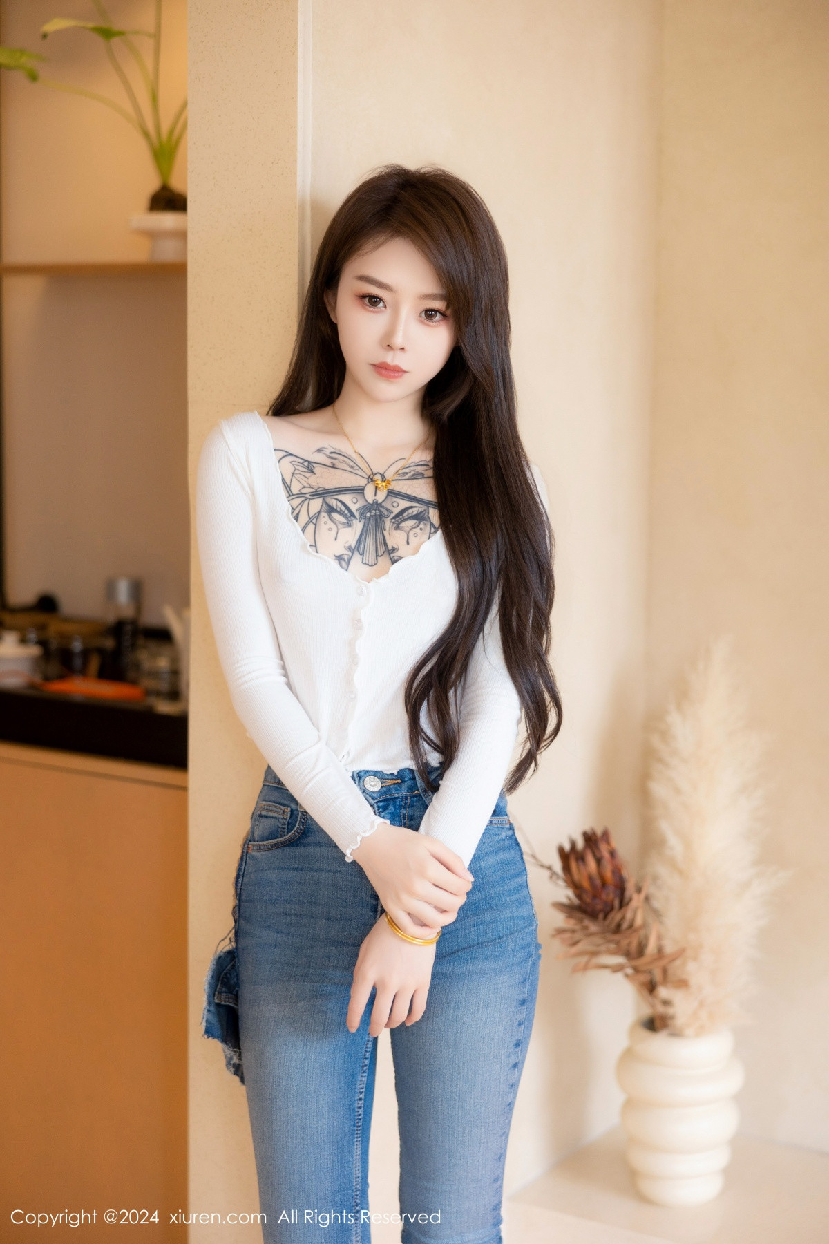 [XiuRen秀人网]第8740期奶瓶写真