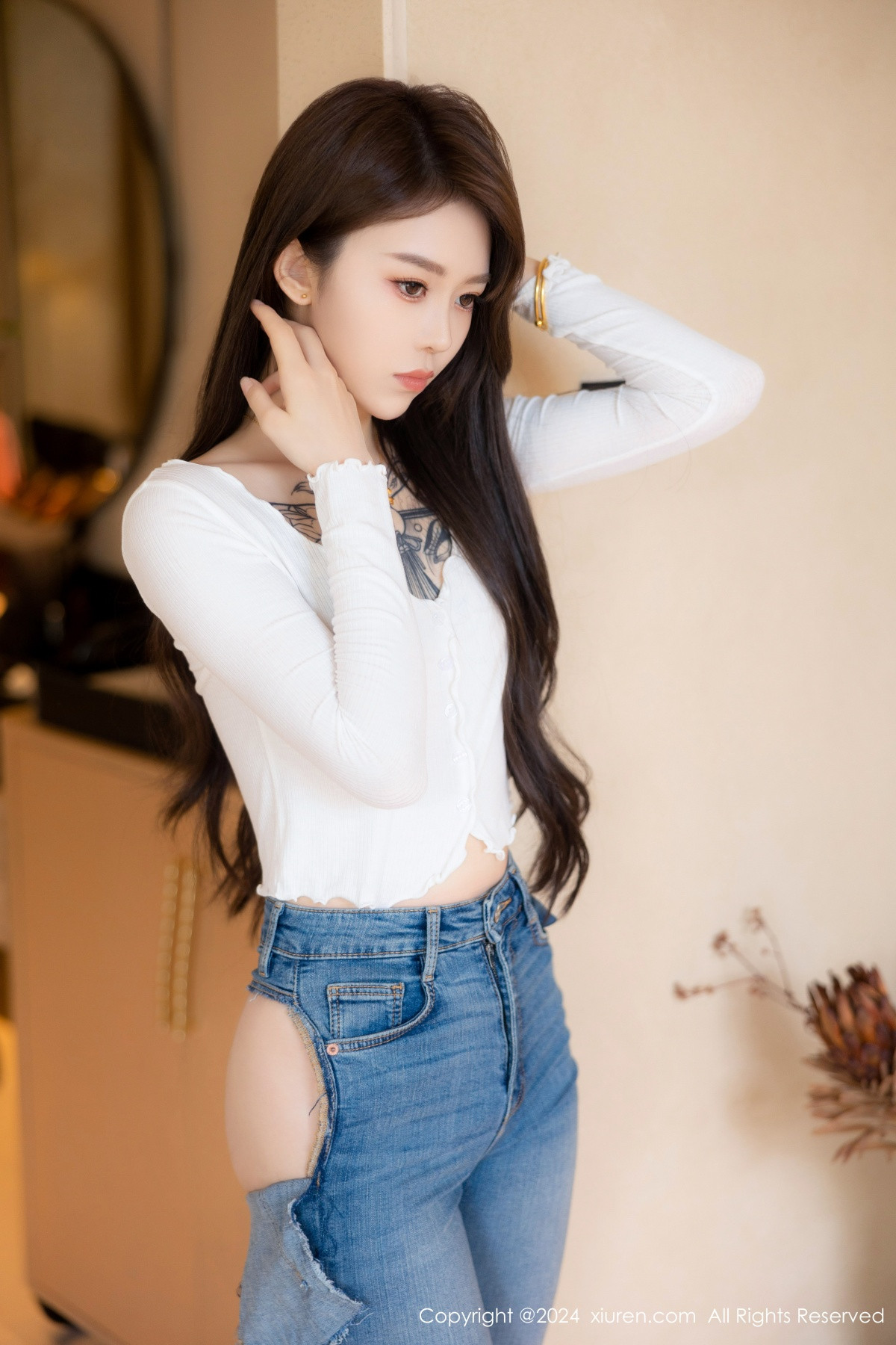 [XiuRen秀人网]第8740期奶瓶写真