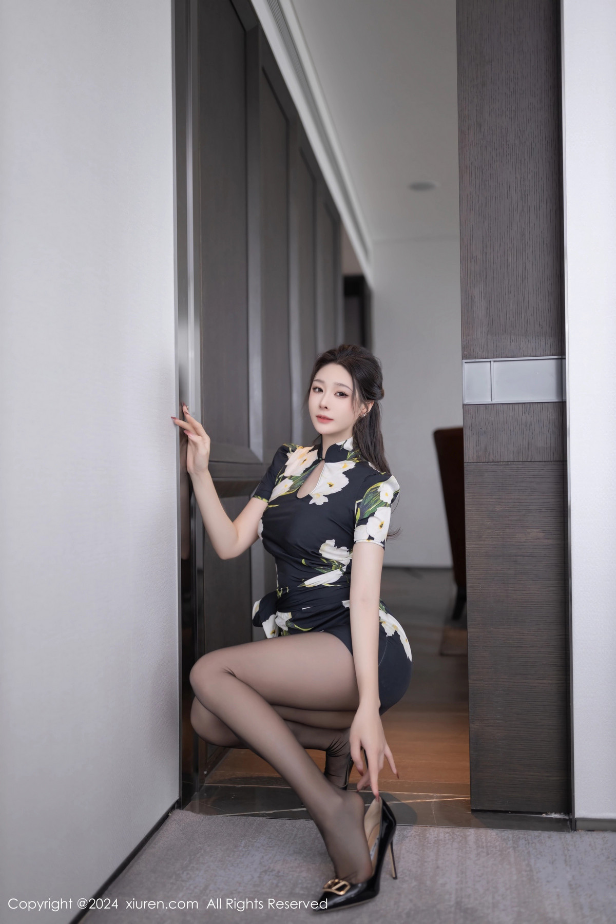 [XiuRen秀人网]第8768期小逗逗写真