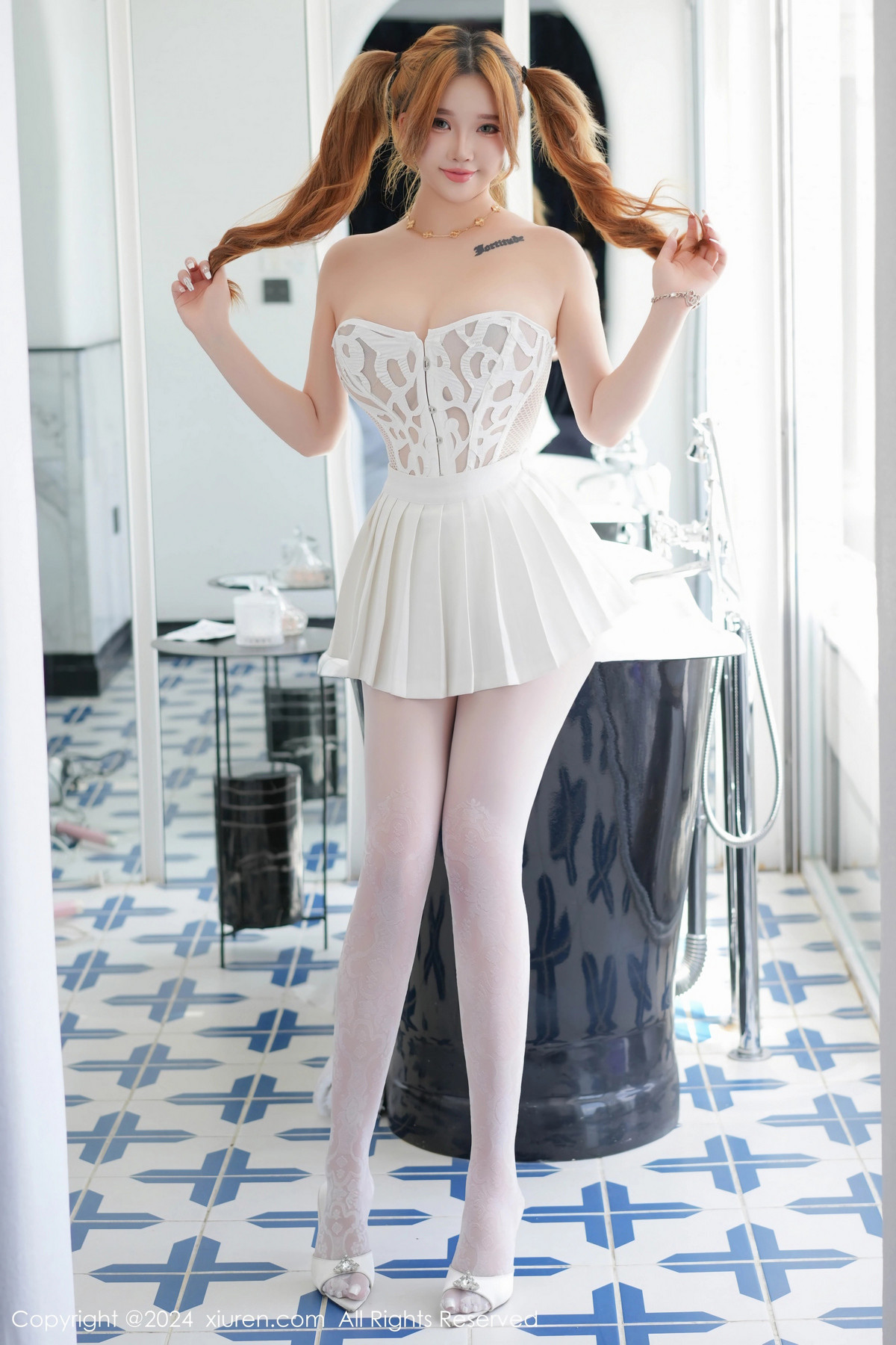 [XiuRen秀人网]第8771期小海臀写真