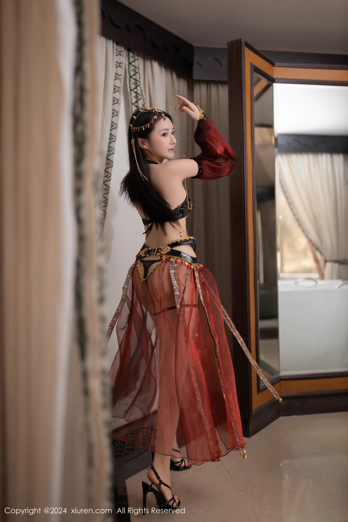 [XiuRen秀人网]第8778期鱼子酱写真