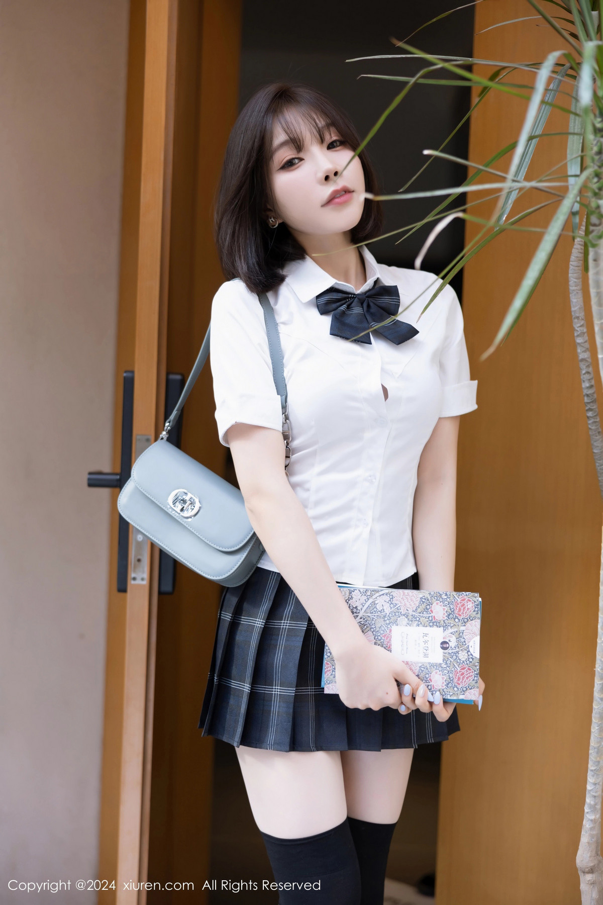 [XiuRen秀人网]第8785期徐莉芝写真