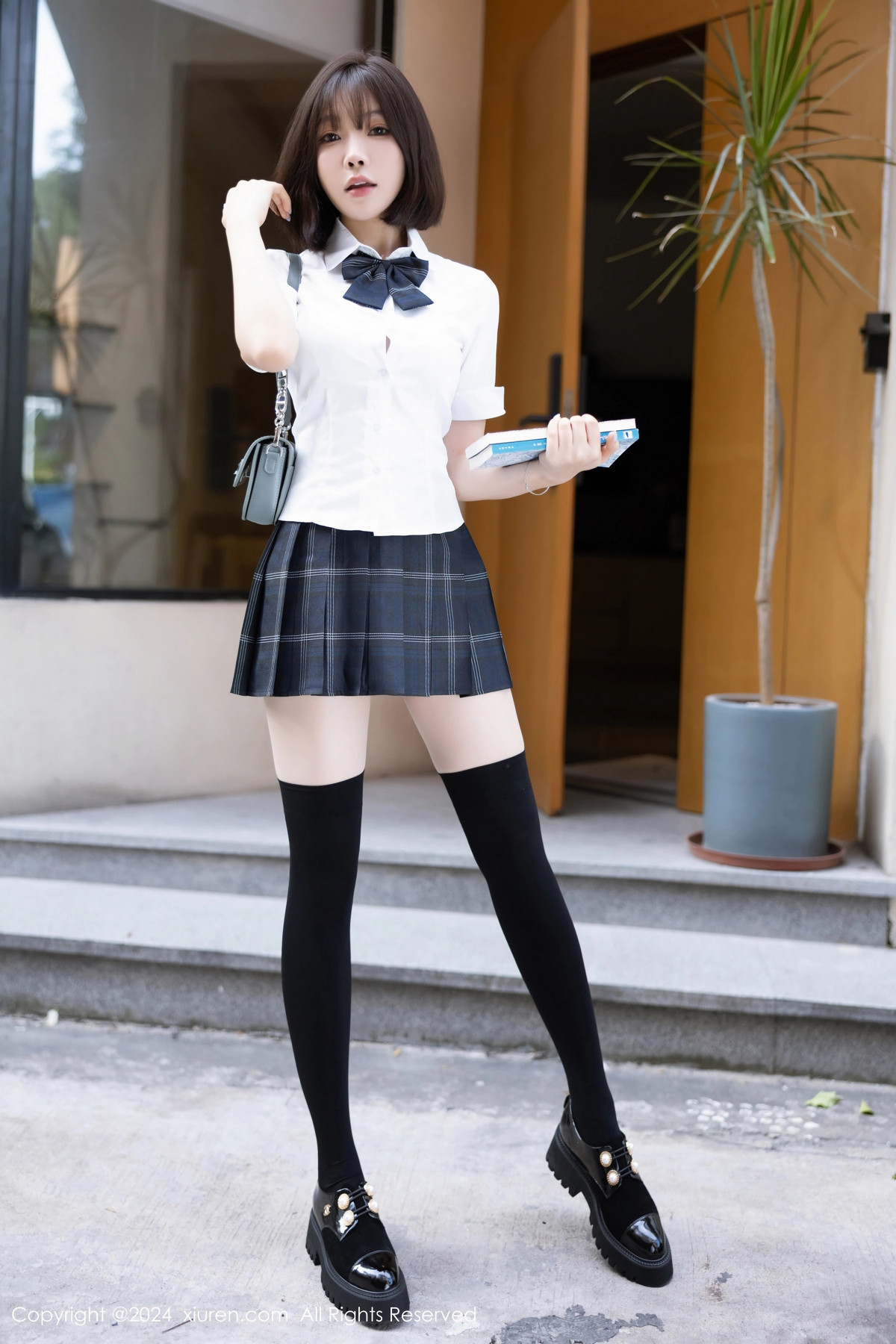[XiuRen秀人网]第8785期徐莉芝写真