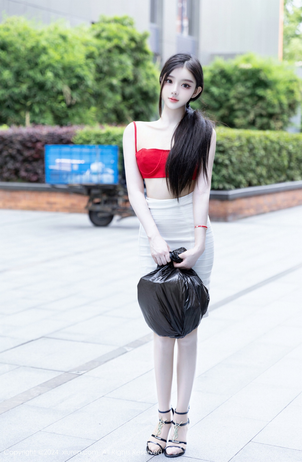 [XiuRen秀人网]第8794期龙雪儿写真
