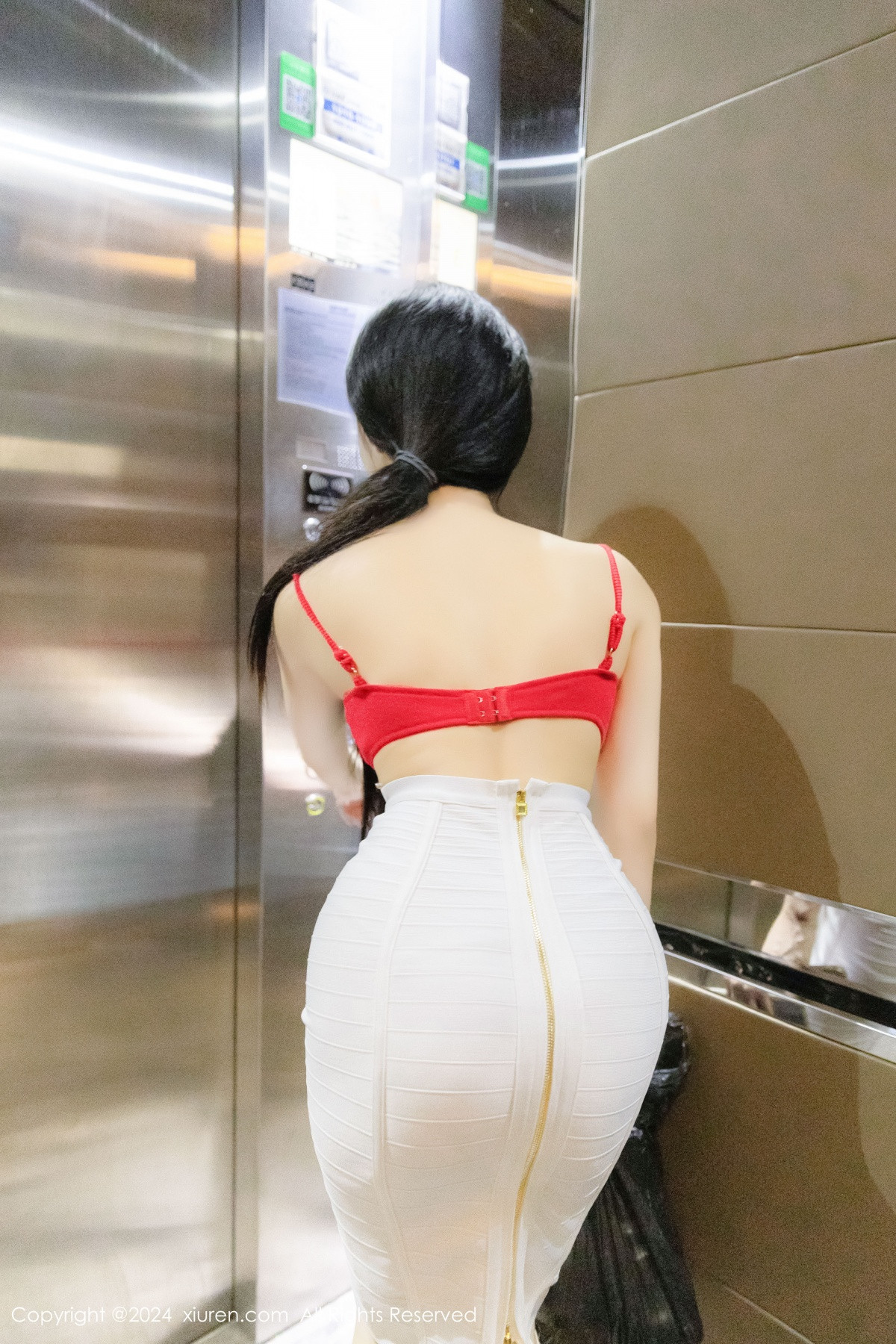 [XiuRen秀人网]第8794期龙雪儿写真