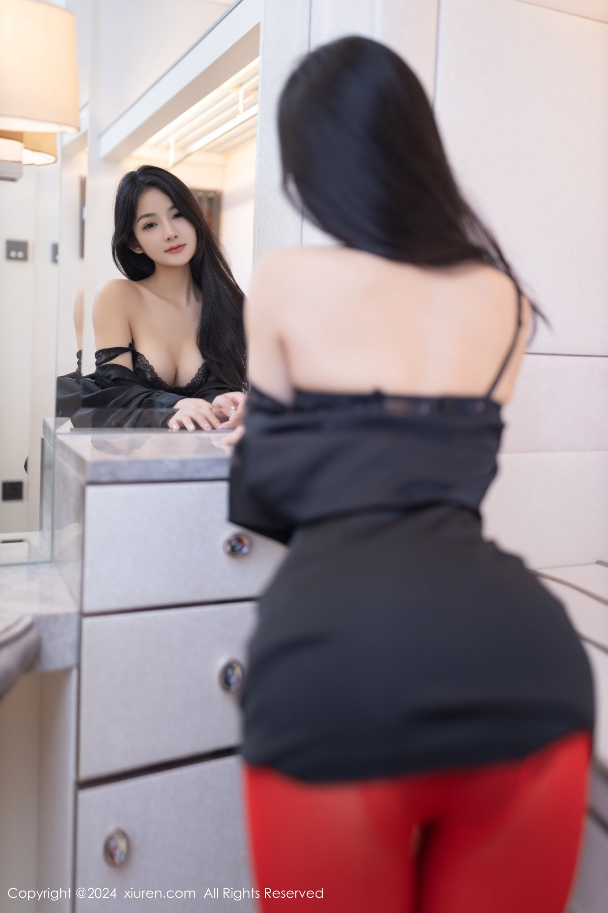 [XiuRen秀人网]第8801期谭小灵写真