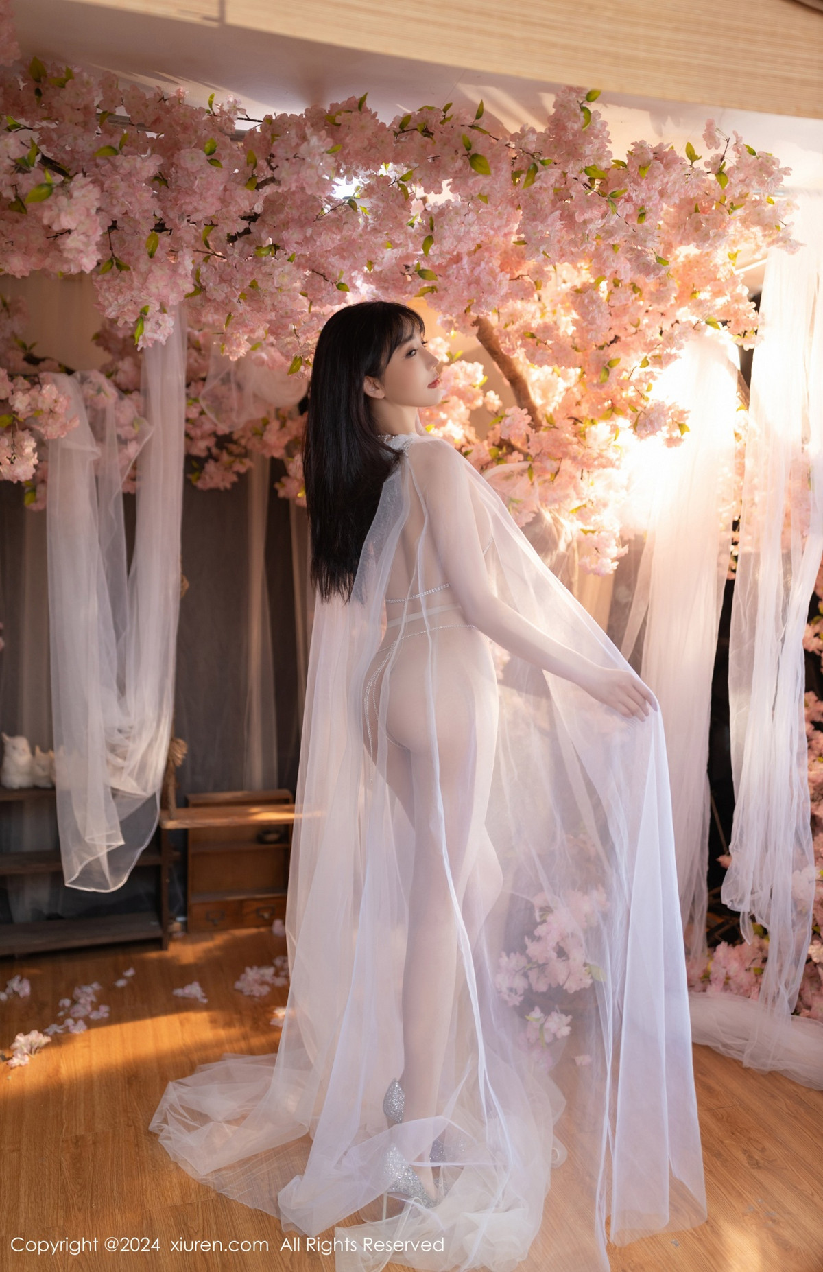 [XiuRen秀人网]第8807期陆萱萱写真