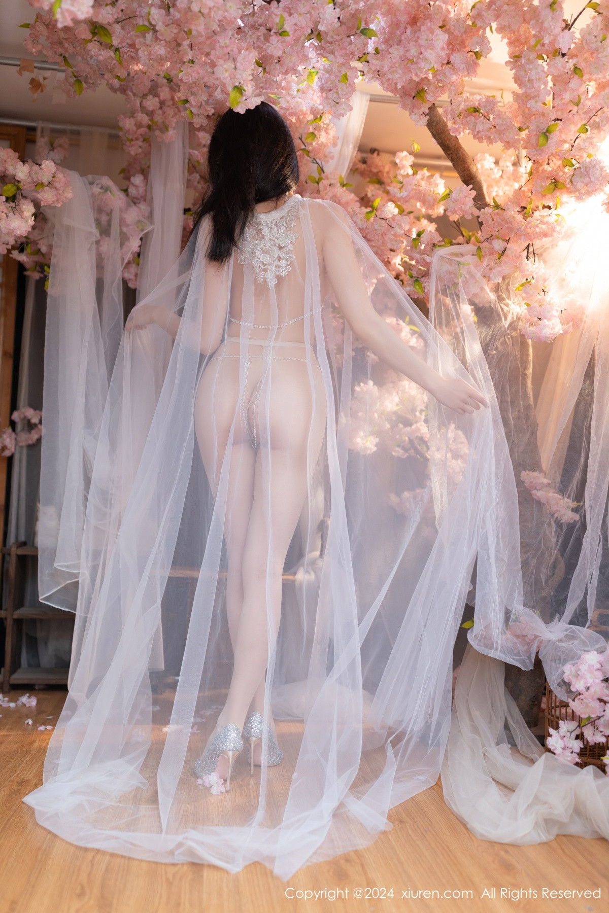 [XiuRen秀人网]第8807期陆萱萱写真